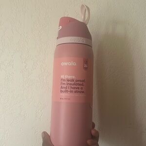 Whole Foods exclusive Rosy dreams Owala bottle!!🌸🎀